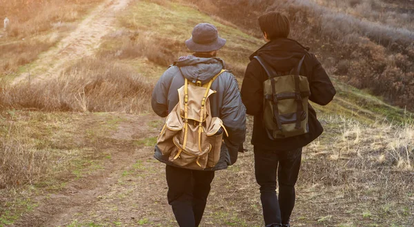 Erkekler özgürlüğü hisseder, aktif dinlenme