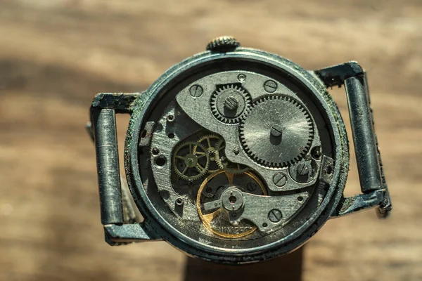 Horlogemaker Repareert Het Polshorloge Mechanisch Horloge — Stockfoto