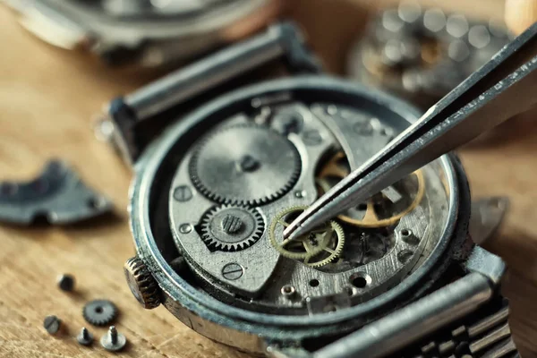 Horlogemaker Werkplaats Mechanische Horloge Reparatie — Stockfoto