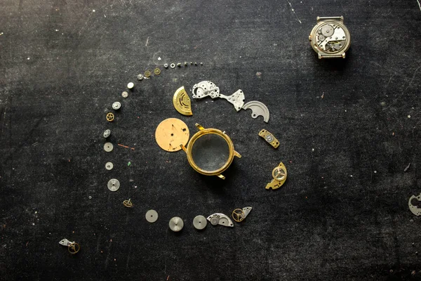 Reparação Relógios Mecânicos Oficina Relojoeiro — Fotografia de Stock