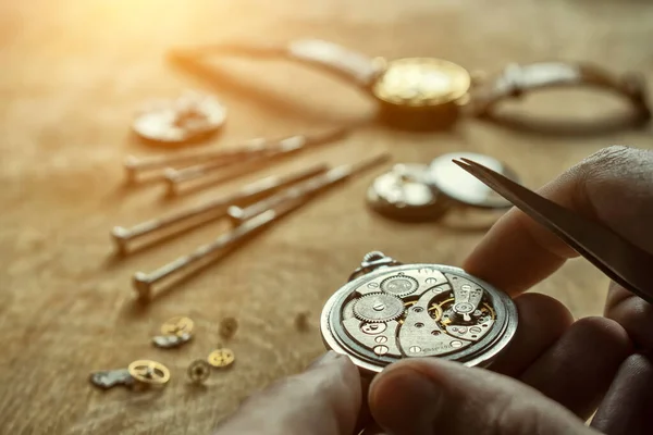 Mechanische Horloge Reparatie Horlogemaker Werkplaats — Stockfoto