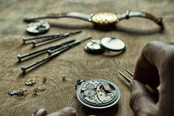 Mecánica Reparación Relojes Taller Del Relojero —  Fotos de Stock