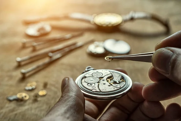 Mechanical watch repair, watchmaker\'s workshop