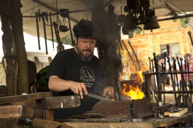 Horb Am Neckar, Almanya. 17 Haziran 2017. Polemiğe girmek bir ortaçağ piyasaya.