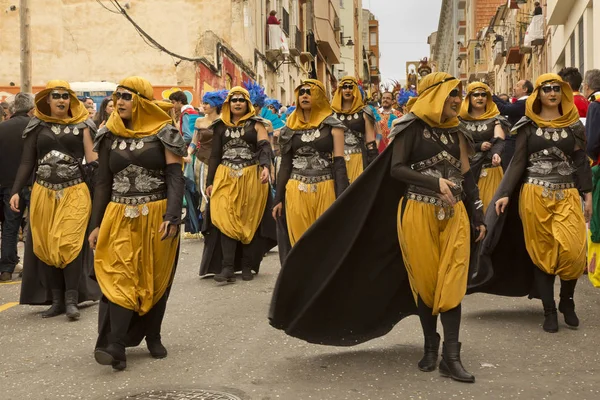 Alcoy, Alicante, İspanya. 22 Nisan 2017. Festival Moors ve Hıristiyanlar. Şehir Merkezi aracılığıyla Mart.