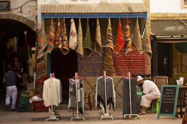 Essaouira, Fas. 27 Eylül 2017. Essaouira, Fas Medine'de eski pazar.