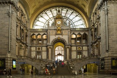 Antwerp, Belçika, 02 Eylül 2017. Ana salona Antwerp Tren İstasyonu'na (merkez) Antwerp, Belçika.