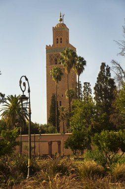 Marakeş, Fas. 29 Eylül 2017. Koutoubia cami minaresi Medine Marakeş, Fas görünümünü.