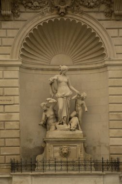 Trieste, İtalya, 31 Aralık 2017. Birlik, İtalya Meydanı (Piazza birim Bisiklet Turu)'Trieste, İtalya Venüs heykeli.