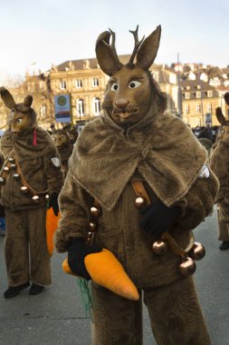 Stuttgart, Almanya, 13 Şubat 2018. Şehir merkezinde karnaval geçit töreni.