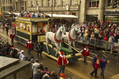 Köln, Almanya, 12 Şubat 2018. Geleneksel karnaval geçit karnaval maskesi.