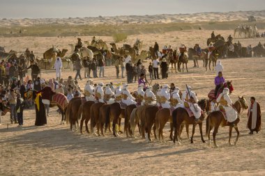 DOUZ, TUNISIA. 20 Aralık 2018 'de. Douz, Tunus 'ta Sahra Festivali.