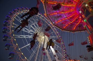 Stuttgart, Almanya, 07 Ekim 2018. Almanya, Stuttgart 'taki Volksfest' te Cazibe.