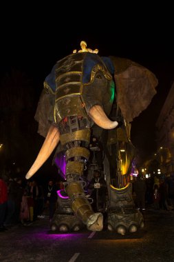 Güzel, FRANCE, 23 Şubat 2019. Nice, Fransa 'daki geleneksel karnaval maskeleri geçit töreni..