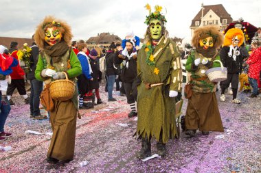 BASEL, SWitzerland, 11 Mart 2019. İsviçre, Basel 'deki geleneksel karnaval maskeleri geçit töreni..