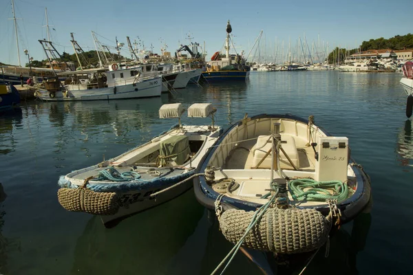 Rovinj Croazia Settembre 2019 Barche Nel Porto Rovigno Sul Mare — Foto Stock