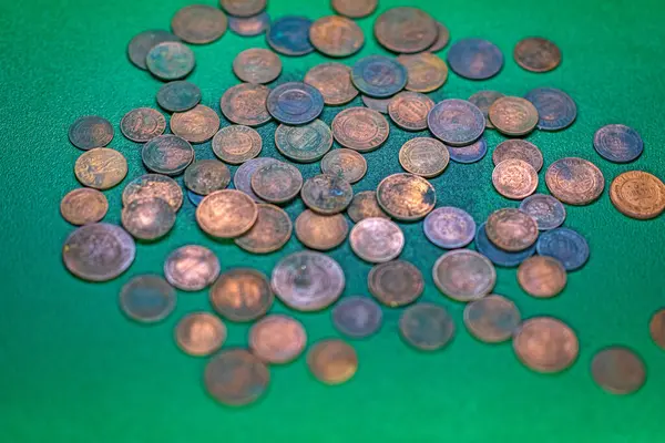 Розсіювання Старих Монет Фотографії Крупним Планом — стокове фото