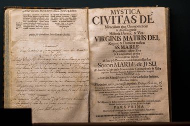 Antika nadir kitap, XVII yüzyılda basıldı..