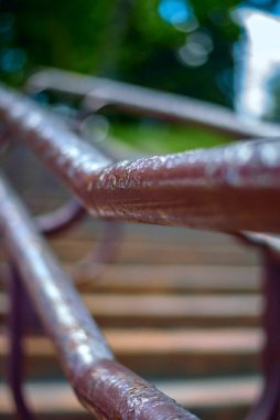 Parktaki merdivenler.