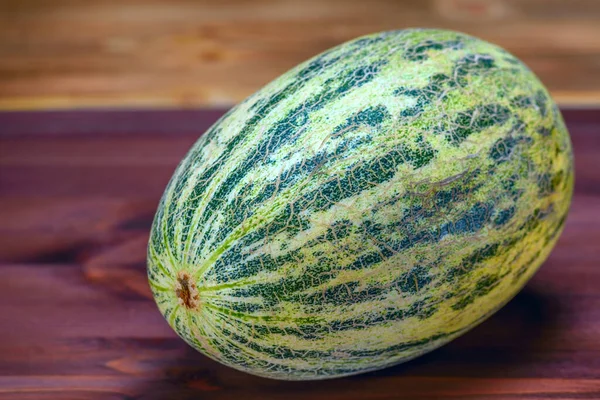 Melon Sur Fond Bois — Photo