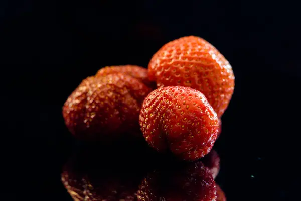 Strawberries Dark Background Close — Stock Photo, Image