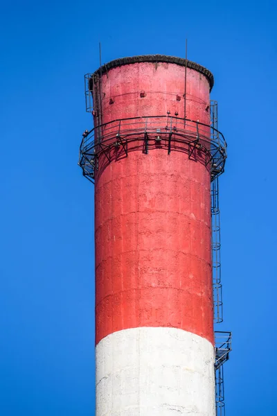 Rohrkraftwerk Hautnah Himmel — Stockfoto