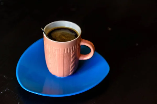 Uma Xícara Café Prato Azul — Fotografia de Stock