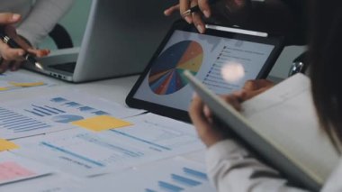 bilgisayarla çalışma iş adamları