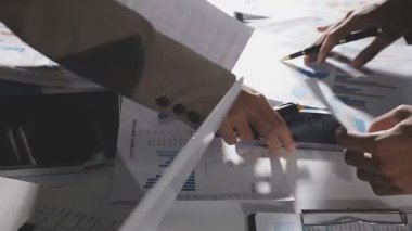 Birlikte çalışan iş ekibini kapatın.