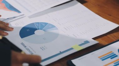 kağıda yazı iş adamı