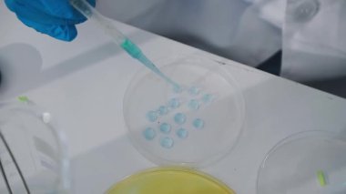 Laboratuvarla kimyasal deney