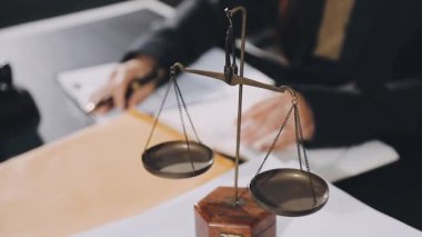 Hukuk teması. Yargıç 'ın adalet kavramı.