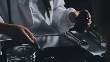 Güzellik Salonu profesyonel manikür.