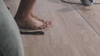 Ayaklar bir kadında