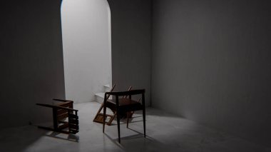 Minimalist 3 boyutlu modern iç mimari denge ve kontrastlı ahşap mobilyalar. Dengesiz ışıklandırma, kemer kapı aralığı ve düşmüş sandalye tasarım kavramları için sanatsal atmosfer yaratır.