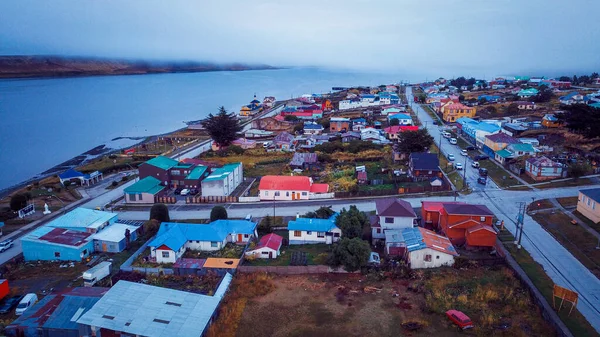 Vista Aérea Ciudad Porvenir Bajo Las Luces Del Atardecer Chile —  Fotos de Stock