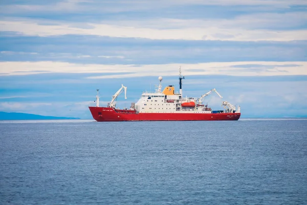 Punta Arenas Chile 2019 November Nagy Vörös Fehér Hajó Punta — Stock Fotó