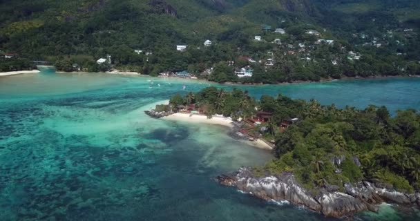 Aerial Footage Palms Stones Luxury Sandy Beach Mahe Island Heart — Αρχείο Βίντεο