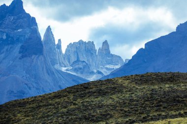 Torres del Paine Ulusal Parkı, Patagonya, Şili 'deki Dağlara İnanılmaz Manzara