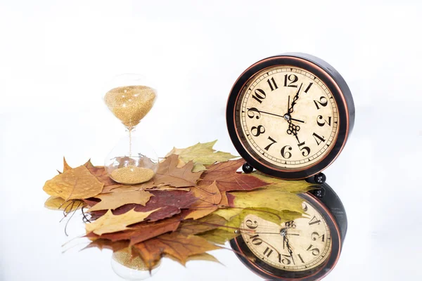 Daylight Saving Time Wall Clock Going Winter Time Autumn Abstraction — Stock Photo, Image