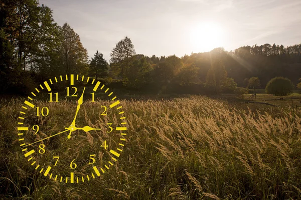 Abstracción Del Paisaje Otoñal Retrocede Tiempo Horario Verano —  Fotos de Stock