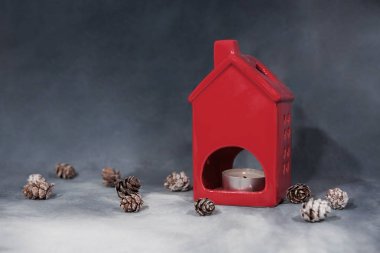 Mutlu Noeller sana. Biraz Noel dekoru ile soyut tatil imajı.