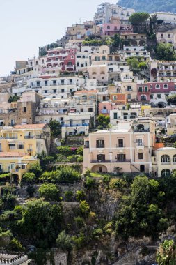 Positano Panoraması hill, Campania, İtalya tırmanma evleriyle