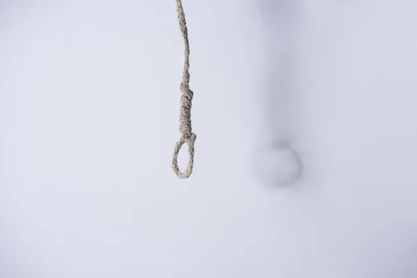 Gallows hanging rope knot tied noose white isolated — Stock Photo, Image