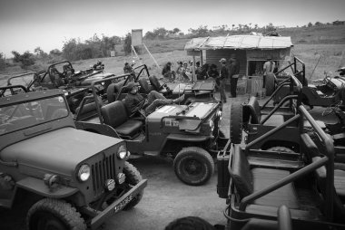 Bizim araç - Mount Merapi dibinde jeep