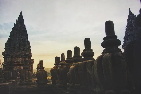 印度尼西亚日惹的Prambanan历史建筑群 — 图库照片