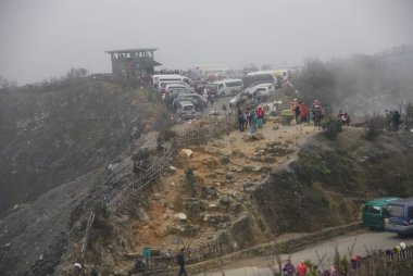 Tangkuban Perahu Bandung, Endonezya krater