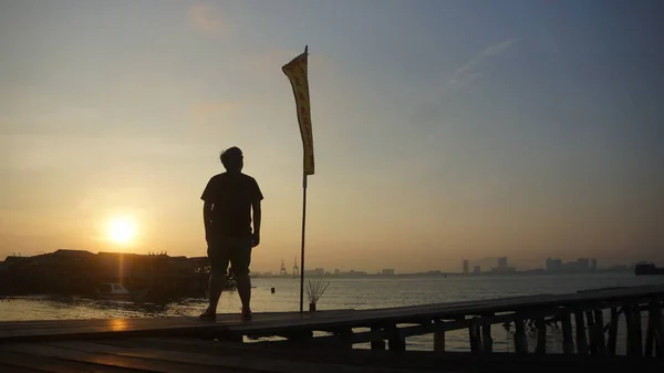 Hermosa Silueta Durante Amanecer Tan Jetty George Town Penang — Foto de Stock