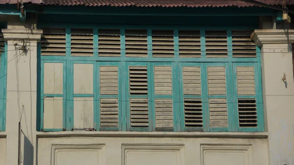 Prachtige Blauwe Ramen Van Oude Shophouse George Town Penang — Stockfoto