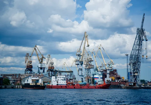 Grúas Industriales Puerto Para Descarga Buques — Foto de Stock